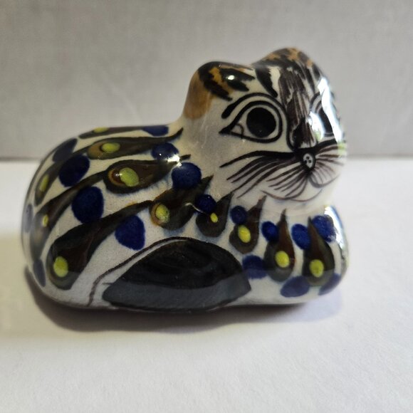 Handpainted Ceramic Folk Art Cat - Picture 2 of 7